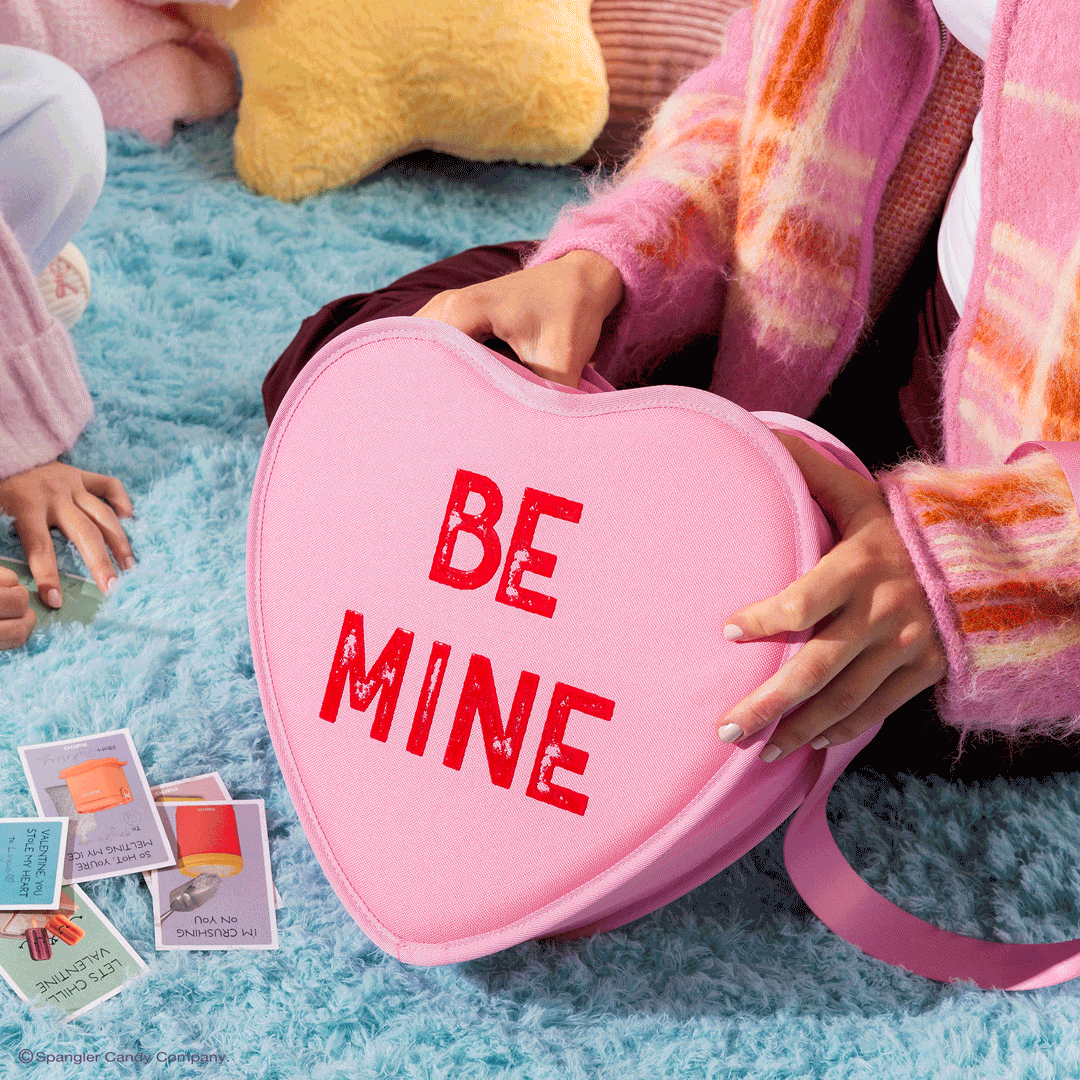 sweethearts-candies-be-mine-cooler-bag-x6 Sweethearts_NATIVE_PDP_Novelty-Tote_GIF.gif