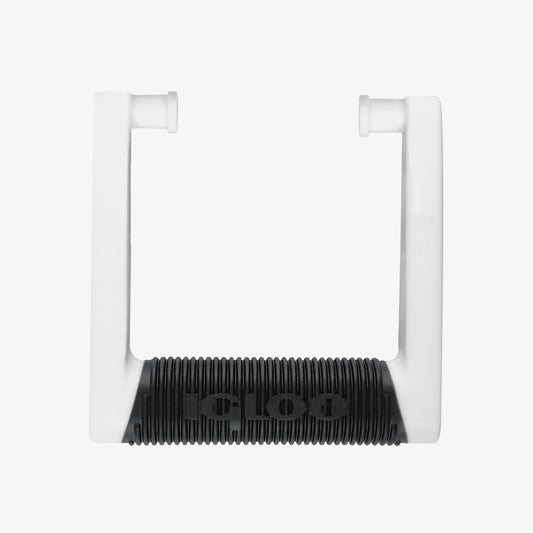 comfort-grip-swing-up-handle-for-94-100-qt-coolers-q7 00009004-V2.jpg
