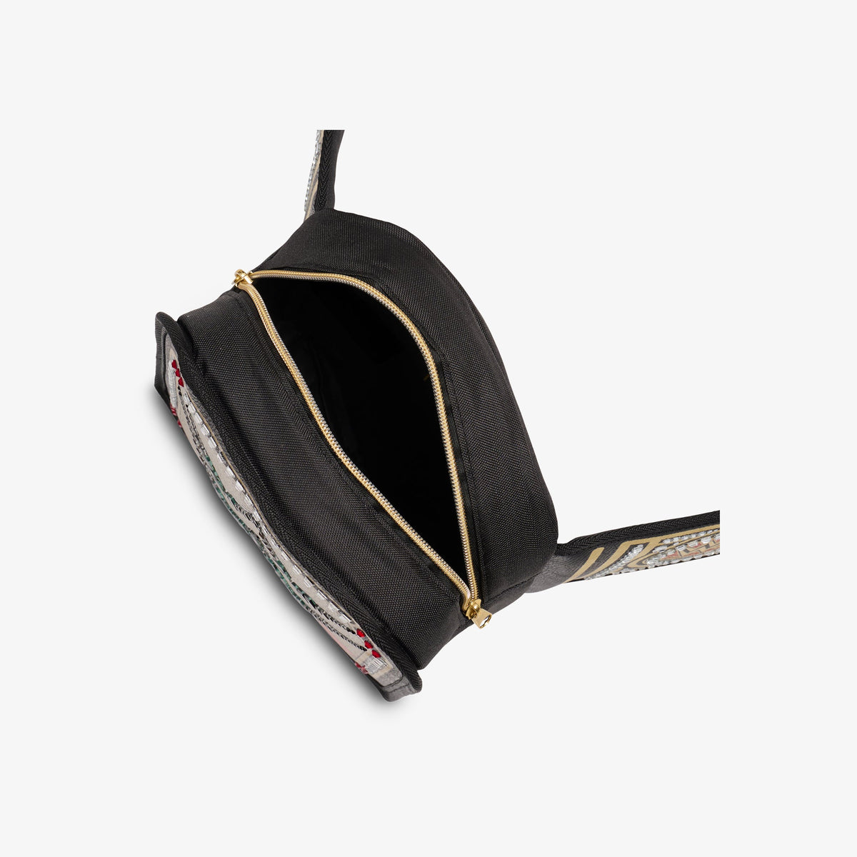 undisputed-wwe-championship-fanny-pack-l8 00027856-O.jpg