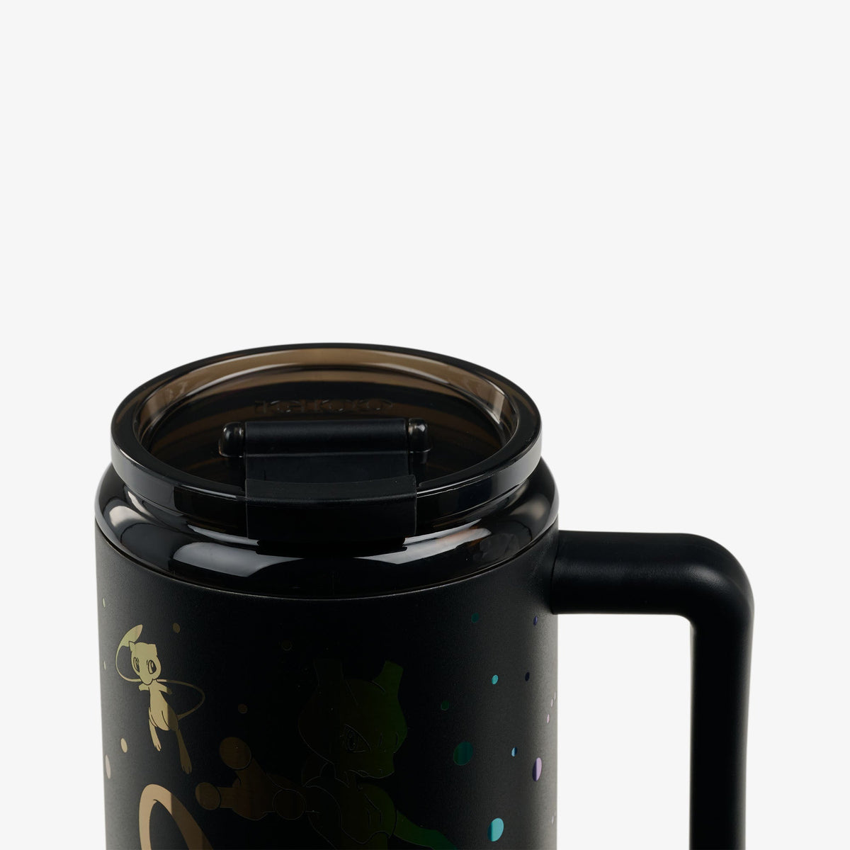 pokemon-mew-and-mewtwo-32-oz-travel-mug-u8 00027995-L.jpg