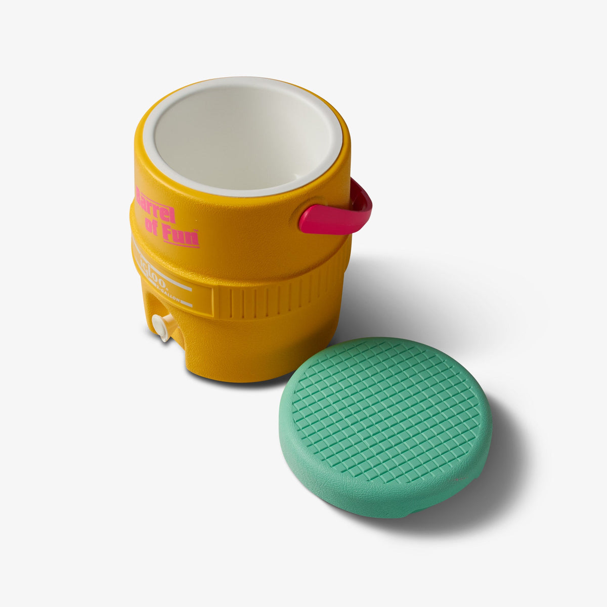 retro-barrel-of-fun-2-gallon-jug-r6 00031416_3.jpg