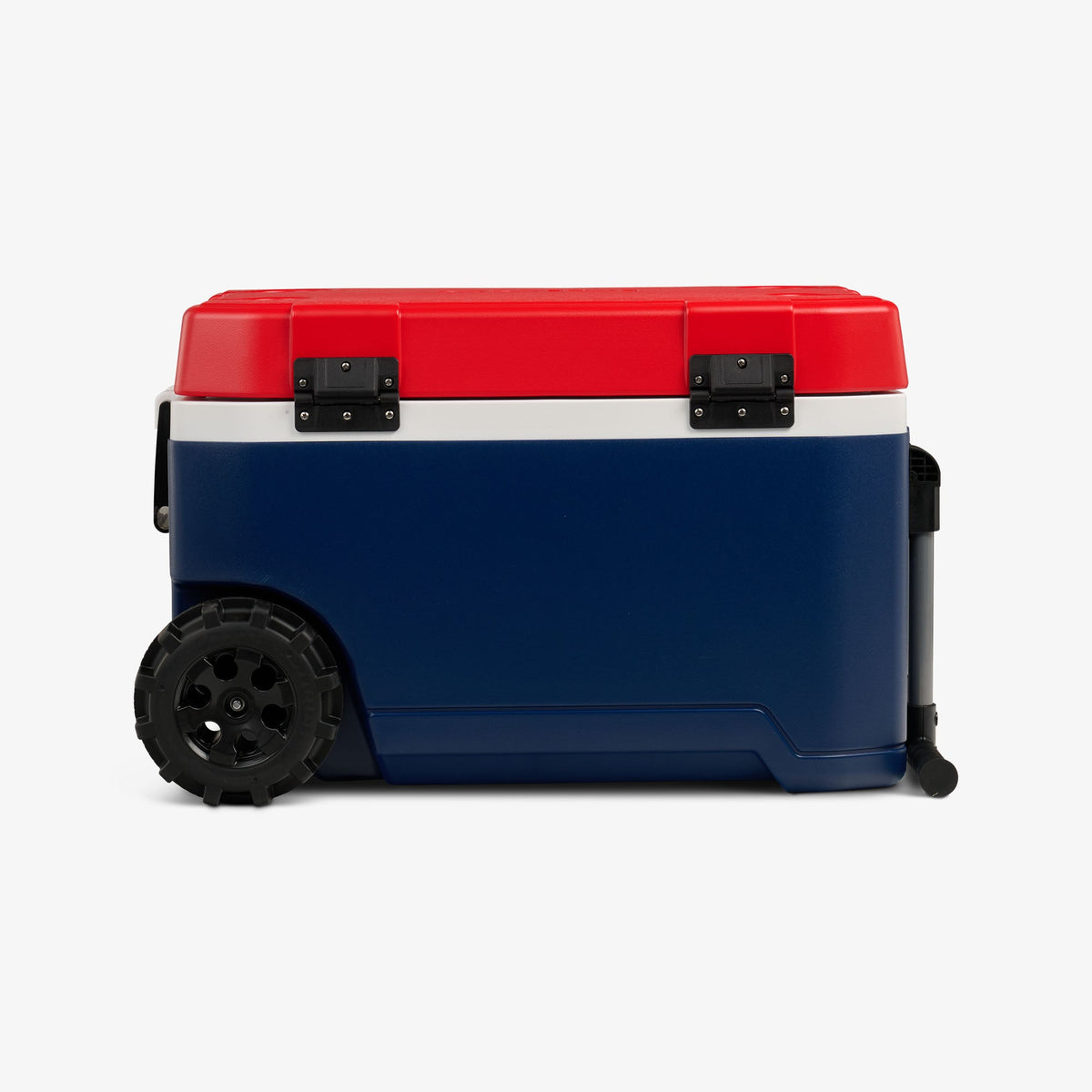 trailmate-75-qt-roller-cooler-r7 00035111-BK.jpg
