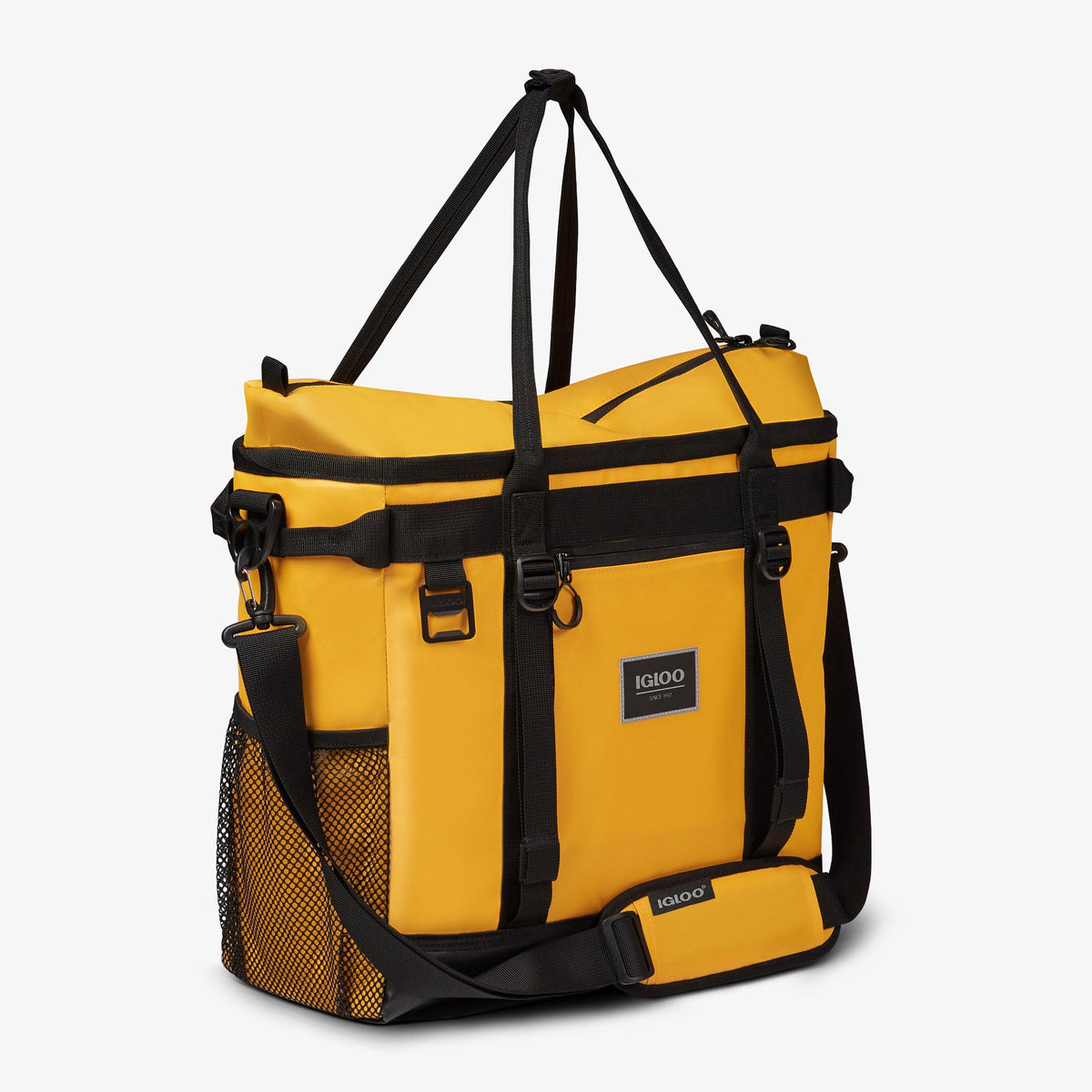 pursuit-30-can-tote-c3 00065993_4.jpg