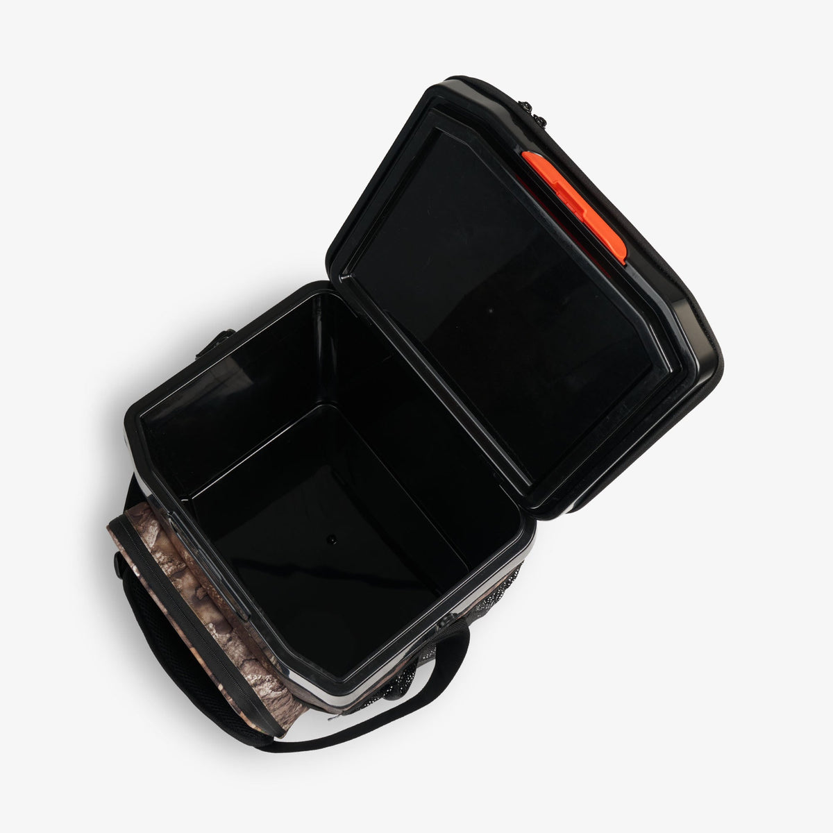 realtree-apx-cool-fusion-26-can-cooler-bag-m9 00066779-O2.jpg