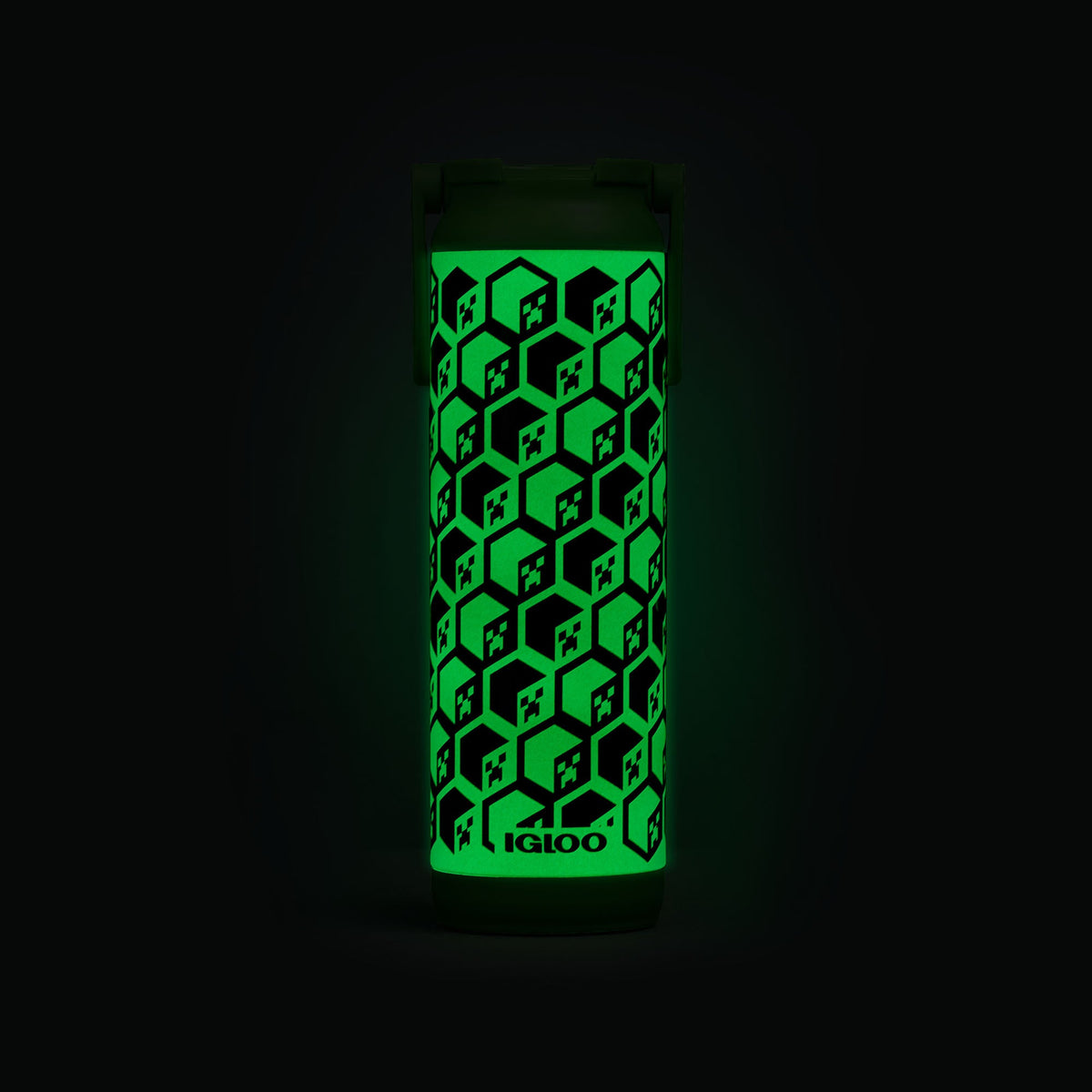 minecraft-creeper-glow-in-the-dark-20-oz-bottle-v5 00071605-GLF.jpg